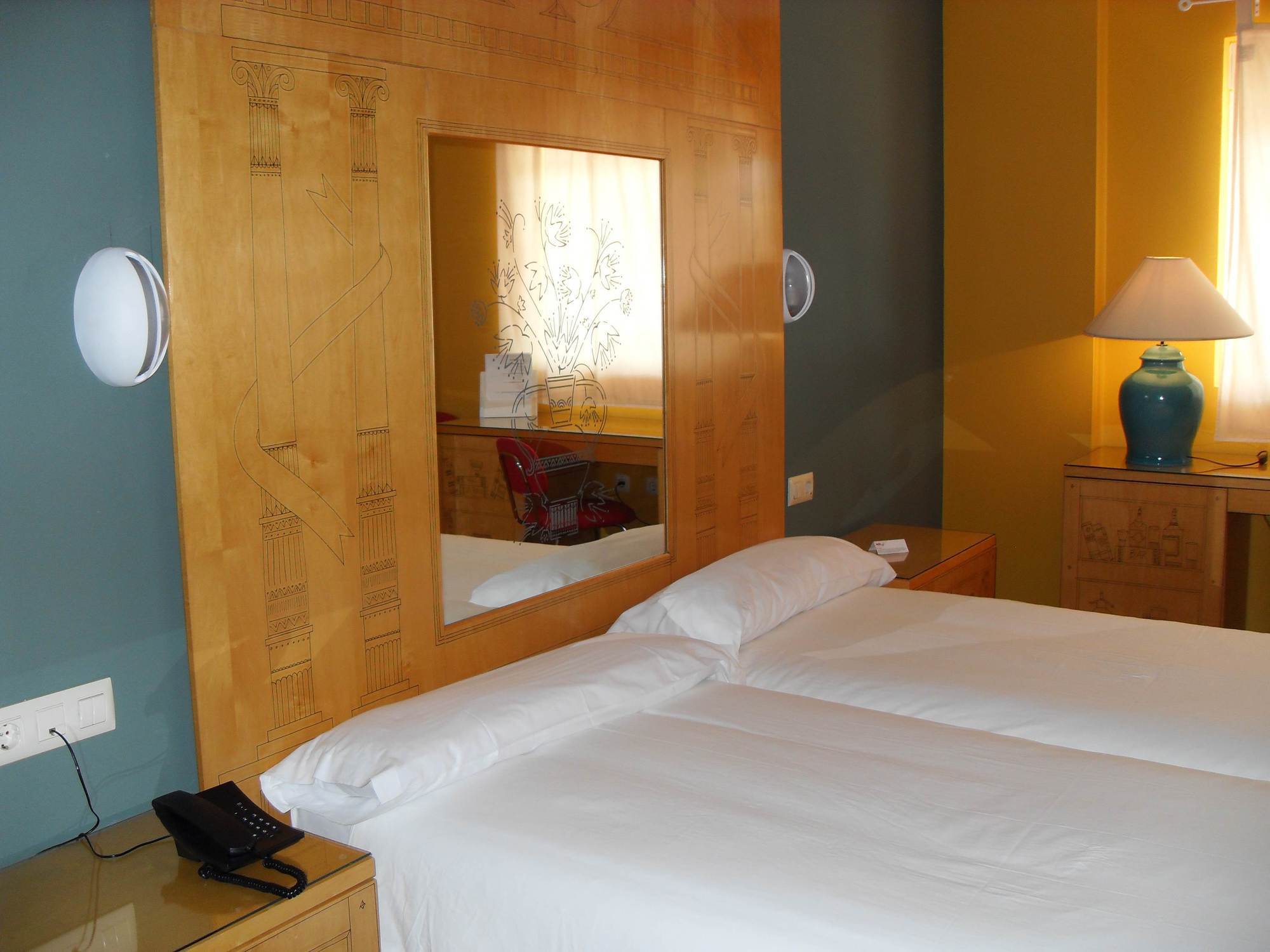 Ahc Hoteles Caces Esterno foto