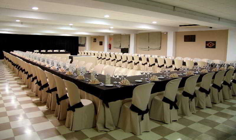 Ahc Hoteles Caces Affari foto