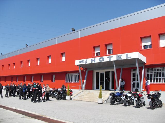 Ahc Hoteles Caces Esterno foto